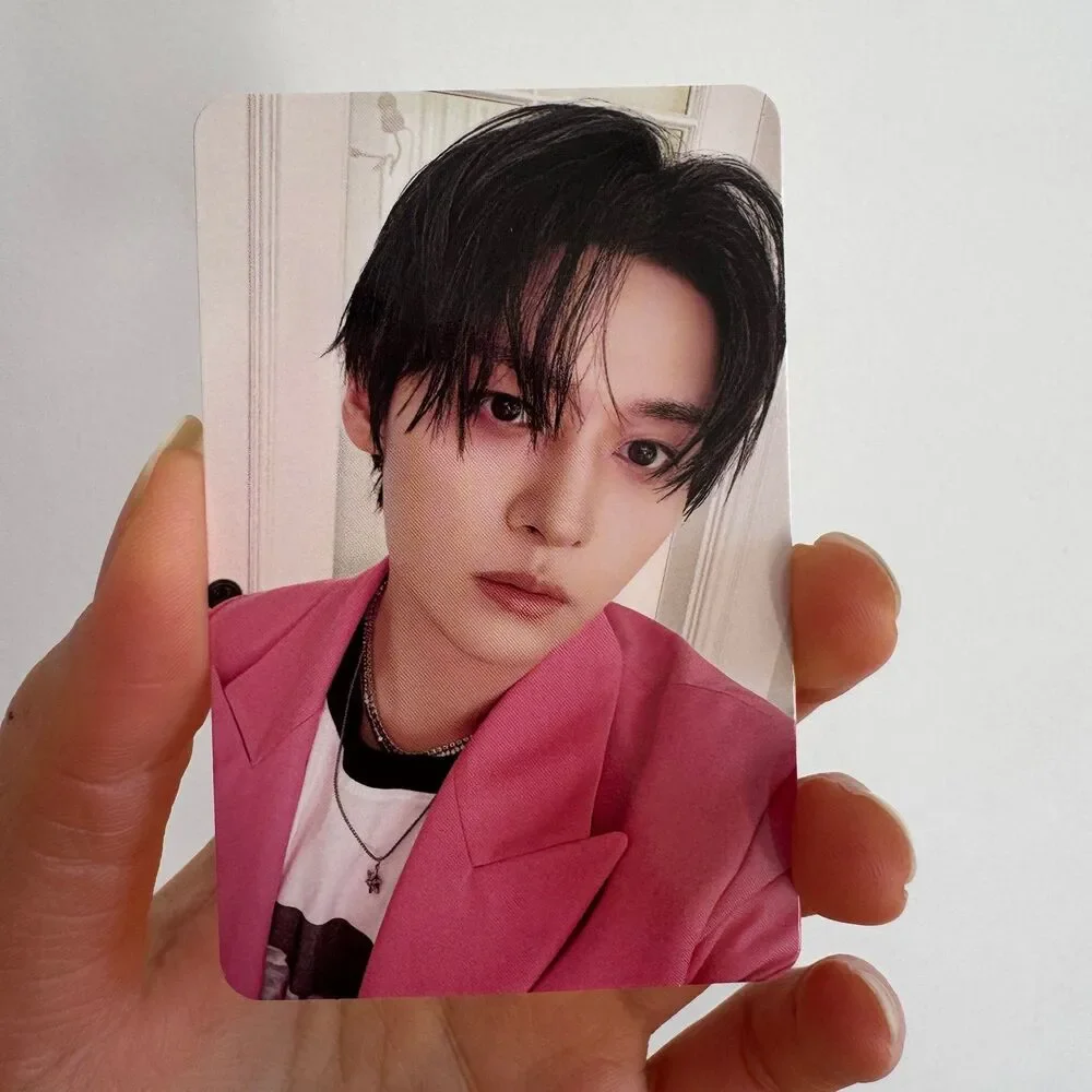 Lee Know Do It photocard it version pink